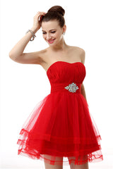 Party Dress Aesthetic, Crystals Red Short Homecoming Dresses